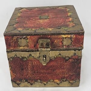 Handmade Pier 1 India Decorative Brass Wood Hinged Trinket Stash Box